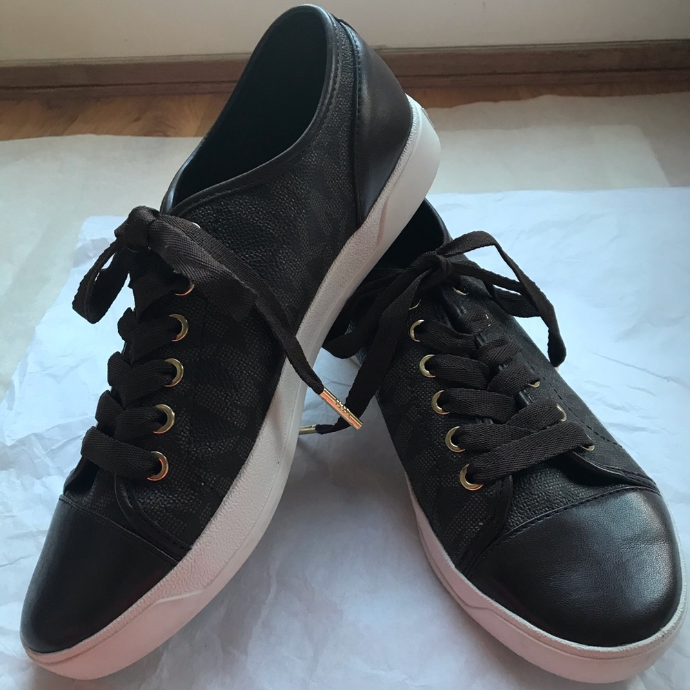 Michael Kors MK Signature Brown Sneakers